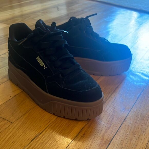 Black Puma Sneakers with Brown Platform - Picture 1 of 5